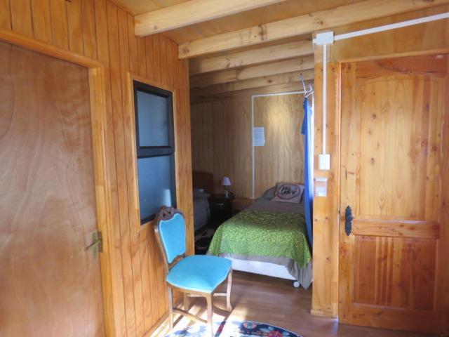 Hostal Y Cabanas Peumayen 푸에르토과달 외부 사진