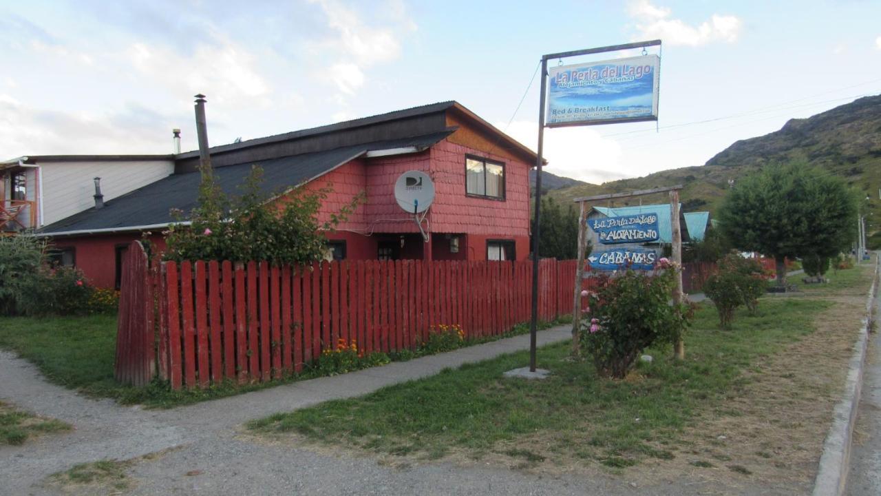 Hostal Y Cabanas Peumayen 푸에르토과달 외부 사진